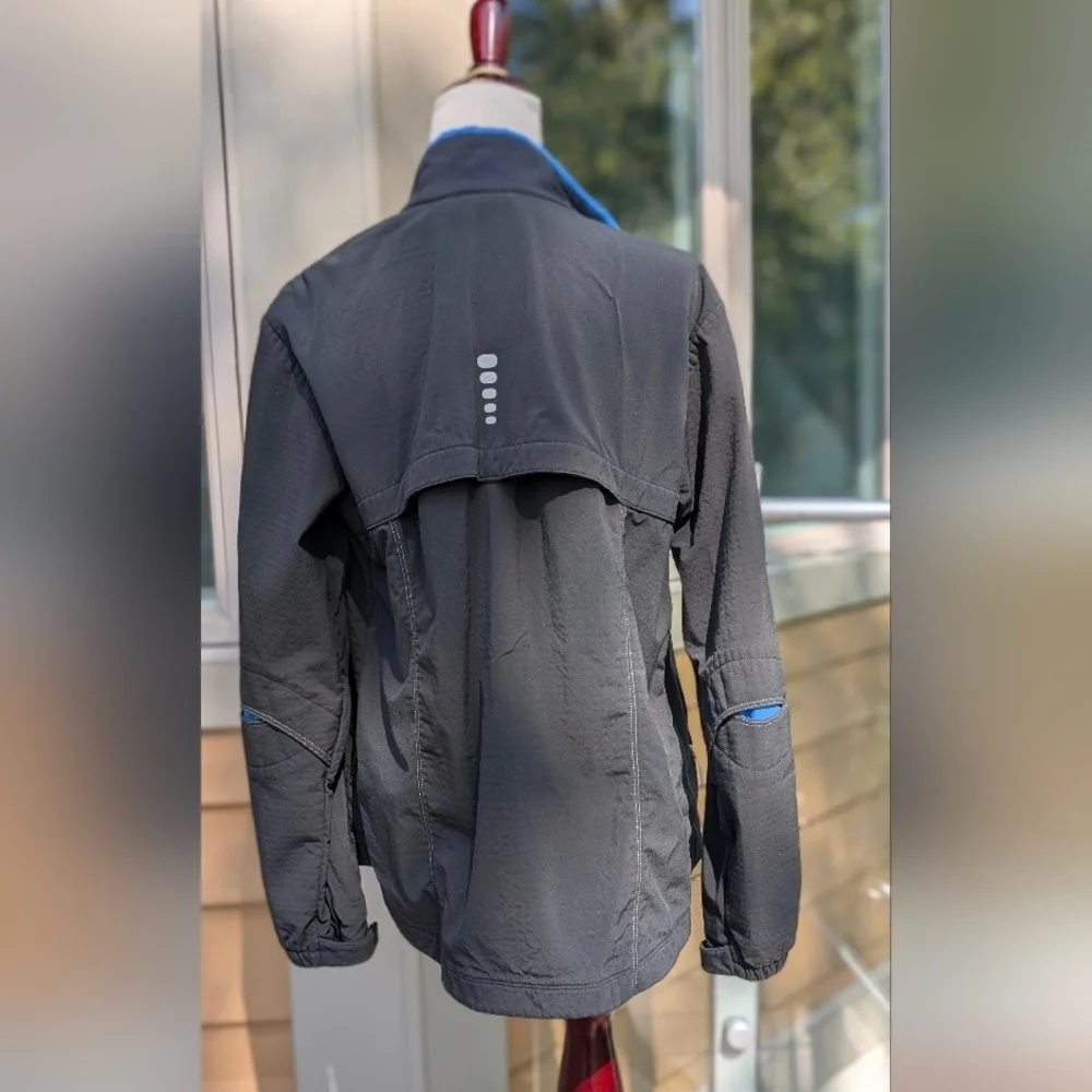 Nike Sphere Pro Black/Blue Zip Front Training Jacket Size M